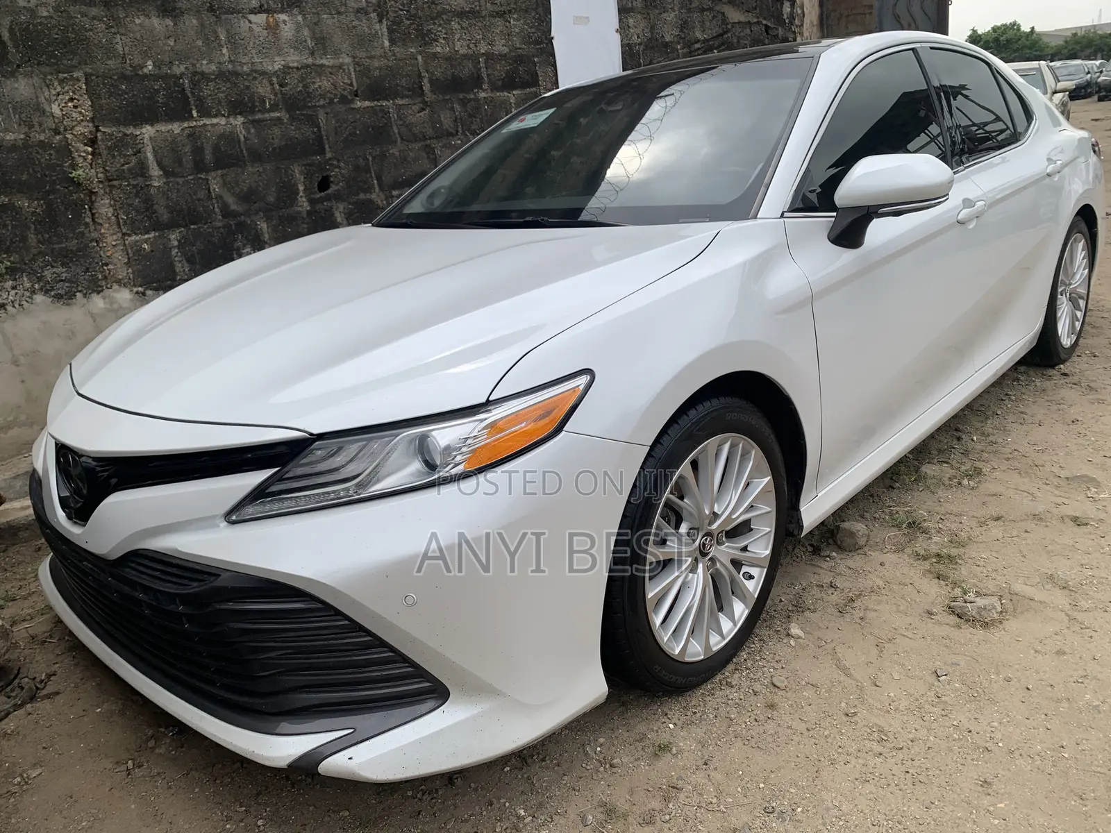 Toyota Camry 2018 White