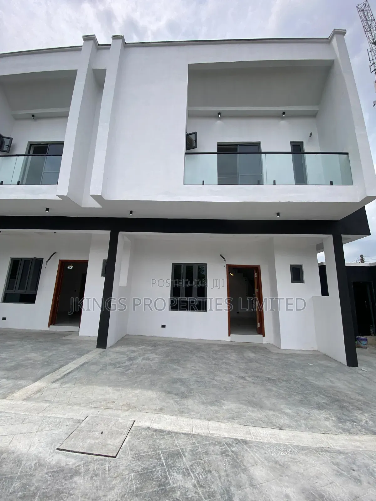 3bdrm Duplex in Sangotedo for sale