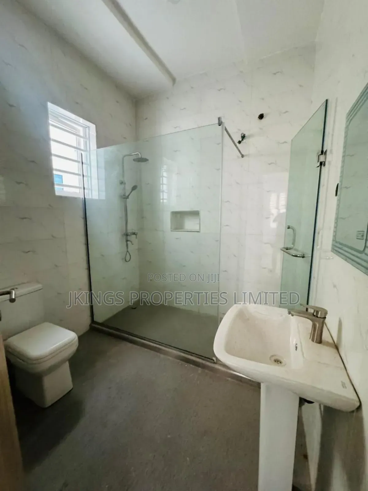 3bdrm Duplex in Sangotedo for sale