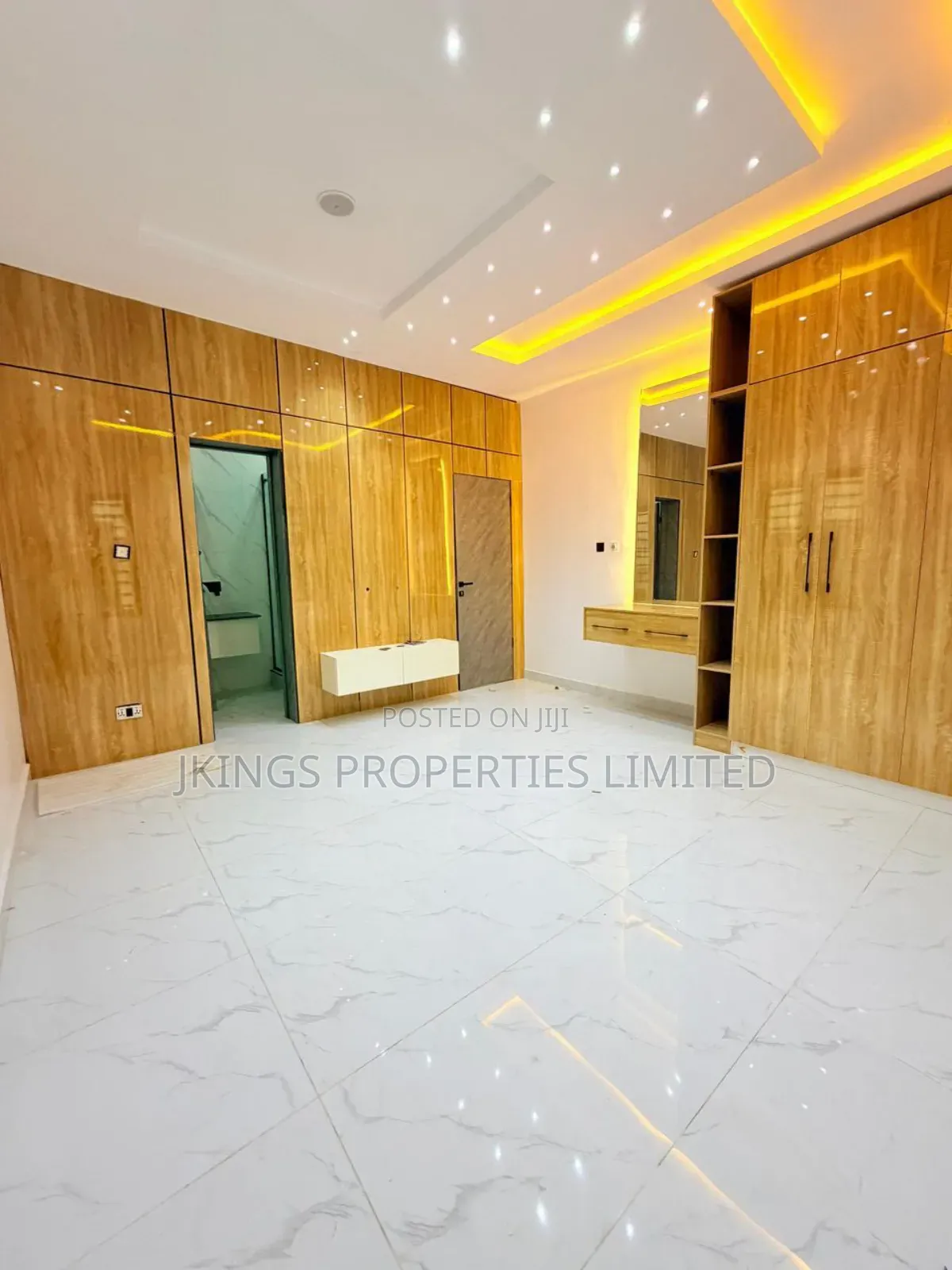 1bdrm Block of Flats in Ogudu Road for rent