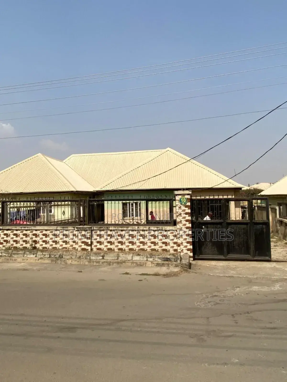 3bdrm Bungalow in Kubwa for sale