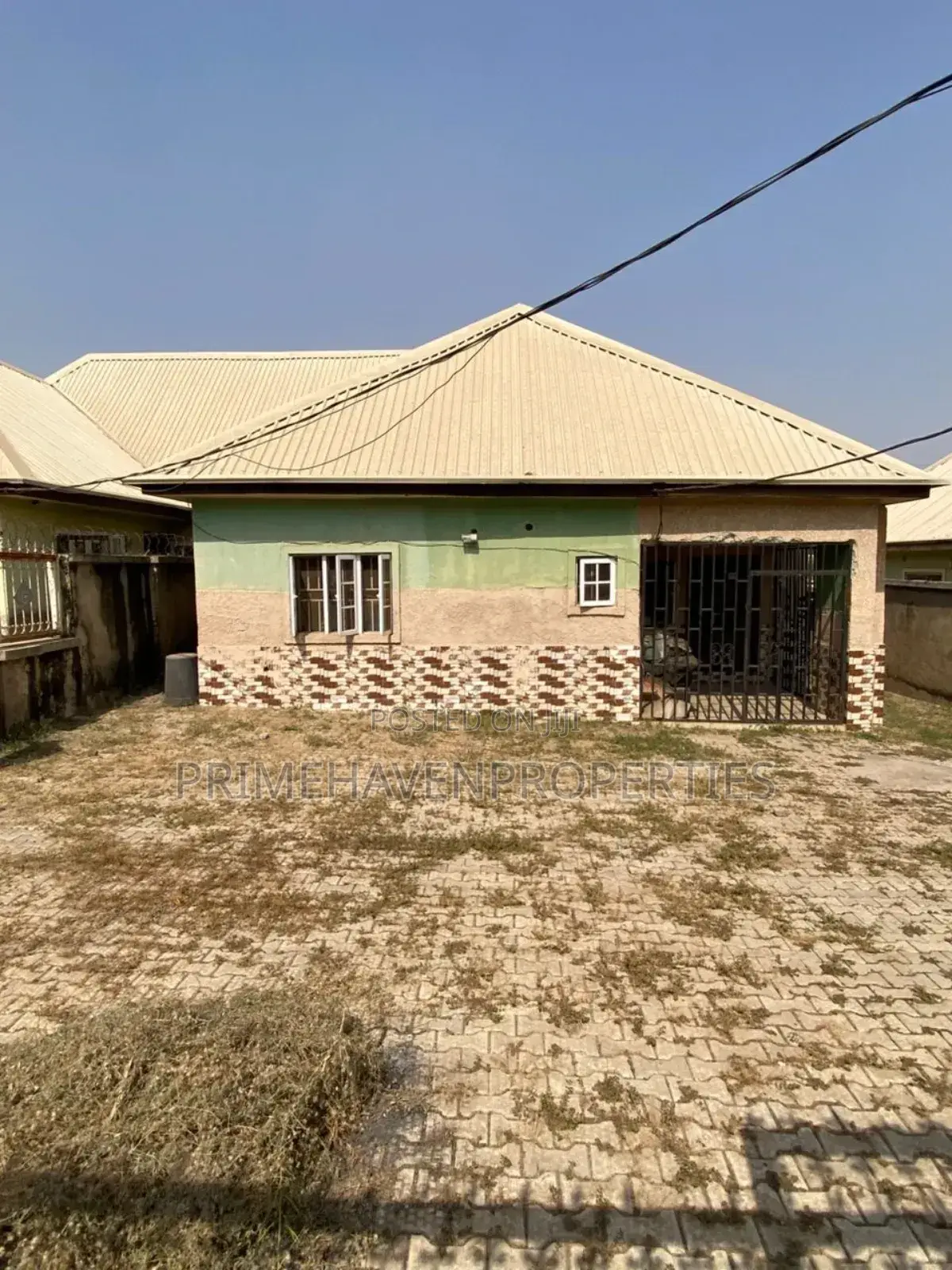 3bdrm Bungalow in Kubwa for sale