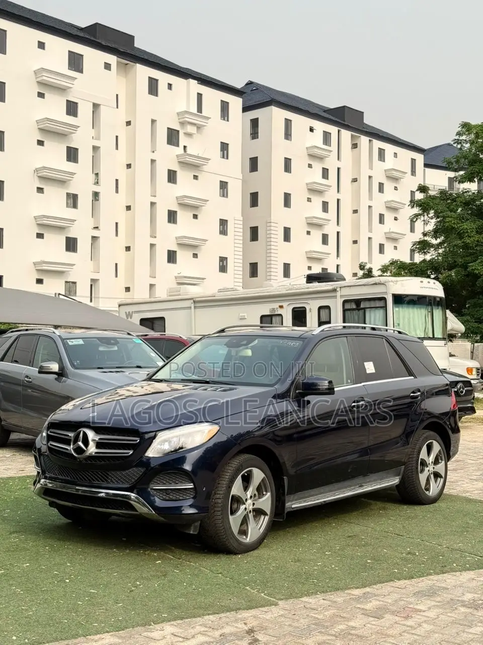 Mercedes-Benz GLE-Class GLE 550 4MATIC 2017 Blue