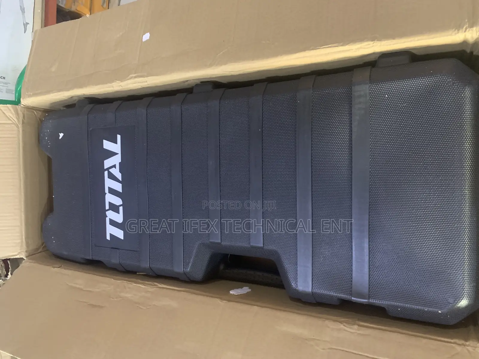 1700w Demolition Breaker Total