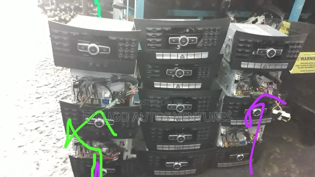 Radio Mercedes Benz GLK 212 204 Etc