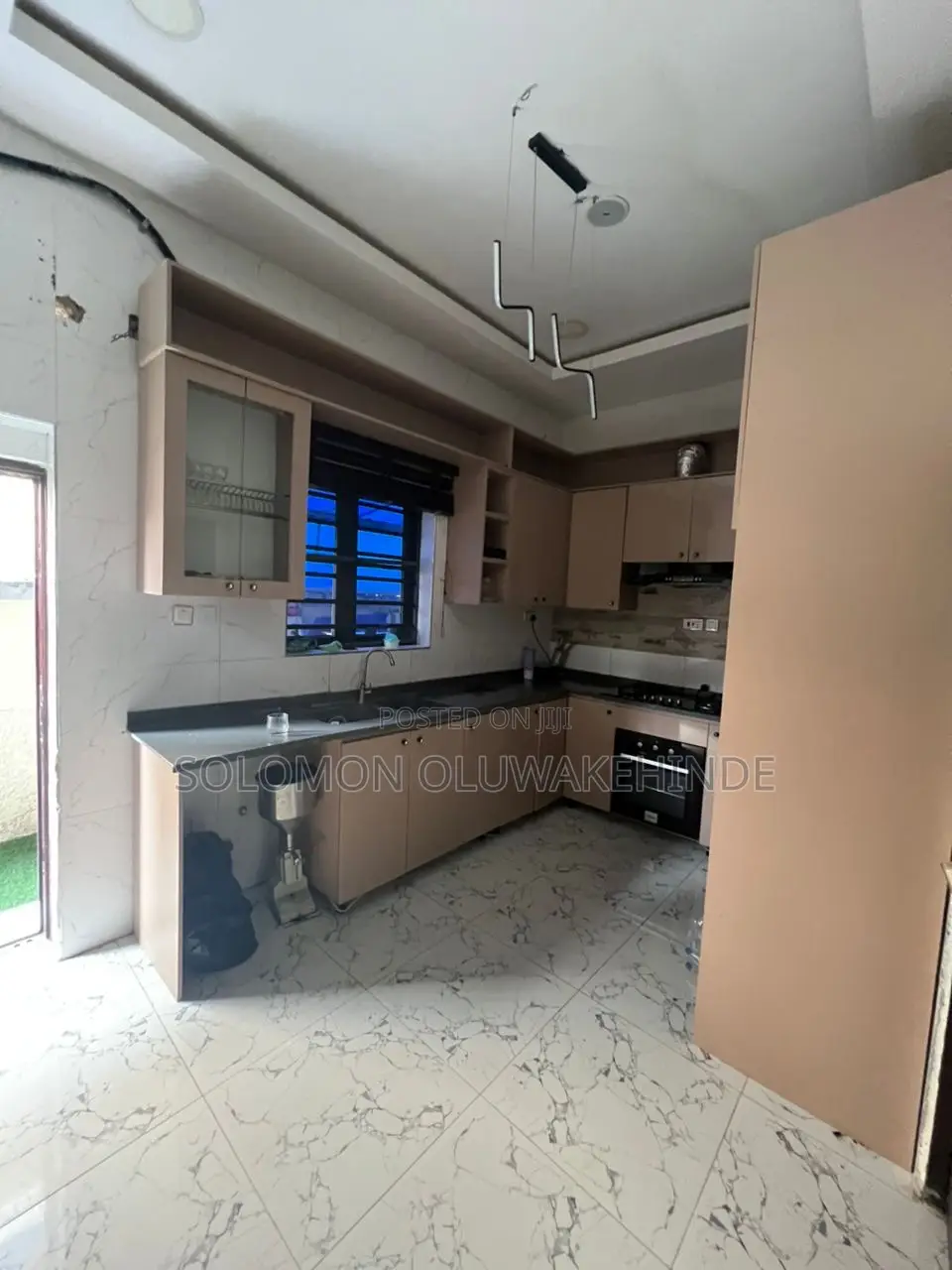 4bdrm Duplex in Ikota for sale