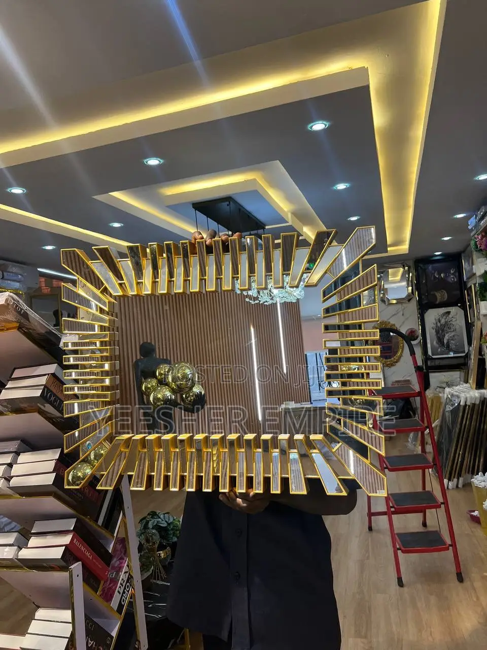 Stylish 3d Console Mirror