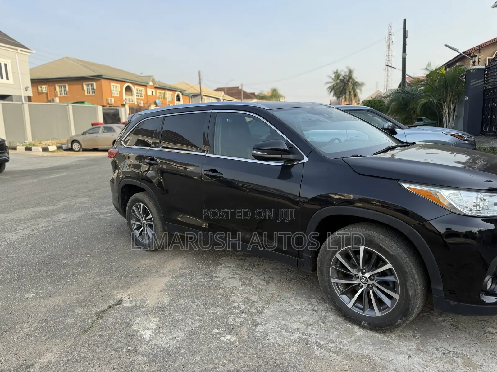 Toyota Highlander XLE 2019 Black