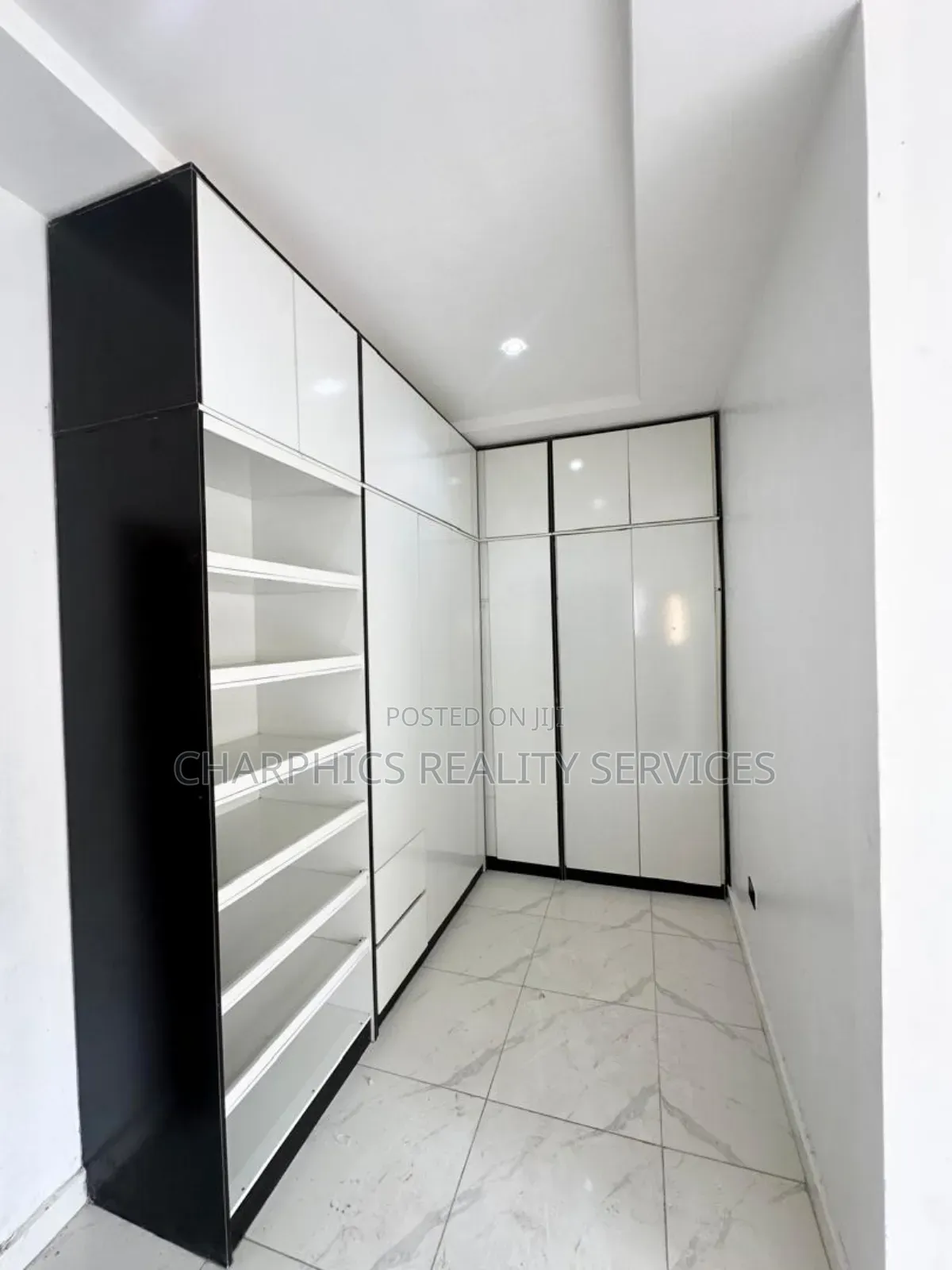 5 Bedroom Duplex With a Gym Room and a Study Room +Bq. Ologolo,