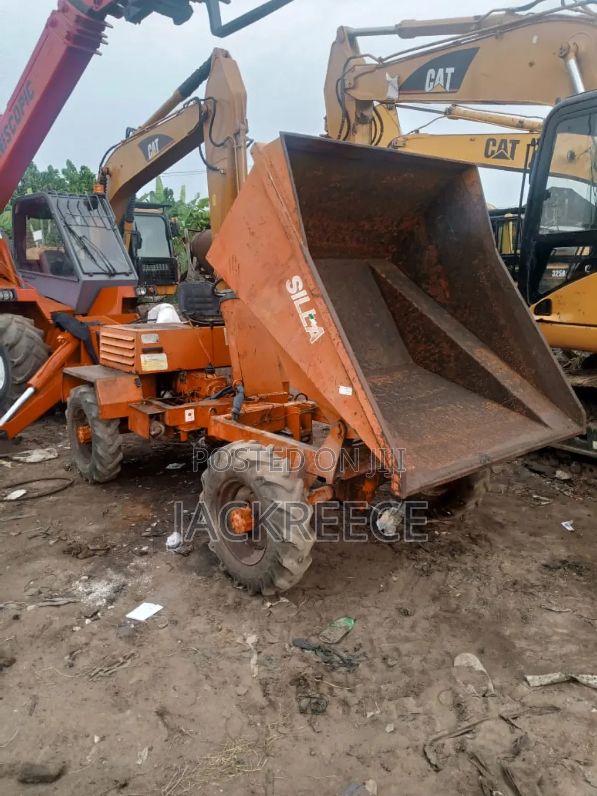 Small Dumper for Sale – Ready to Work 
Foreign Used