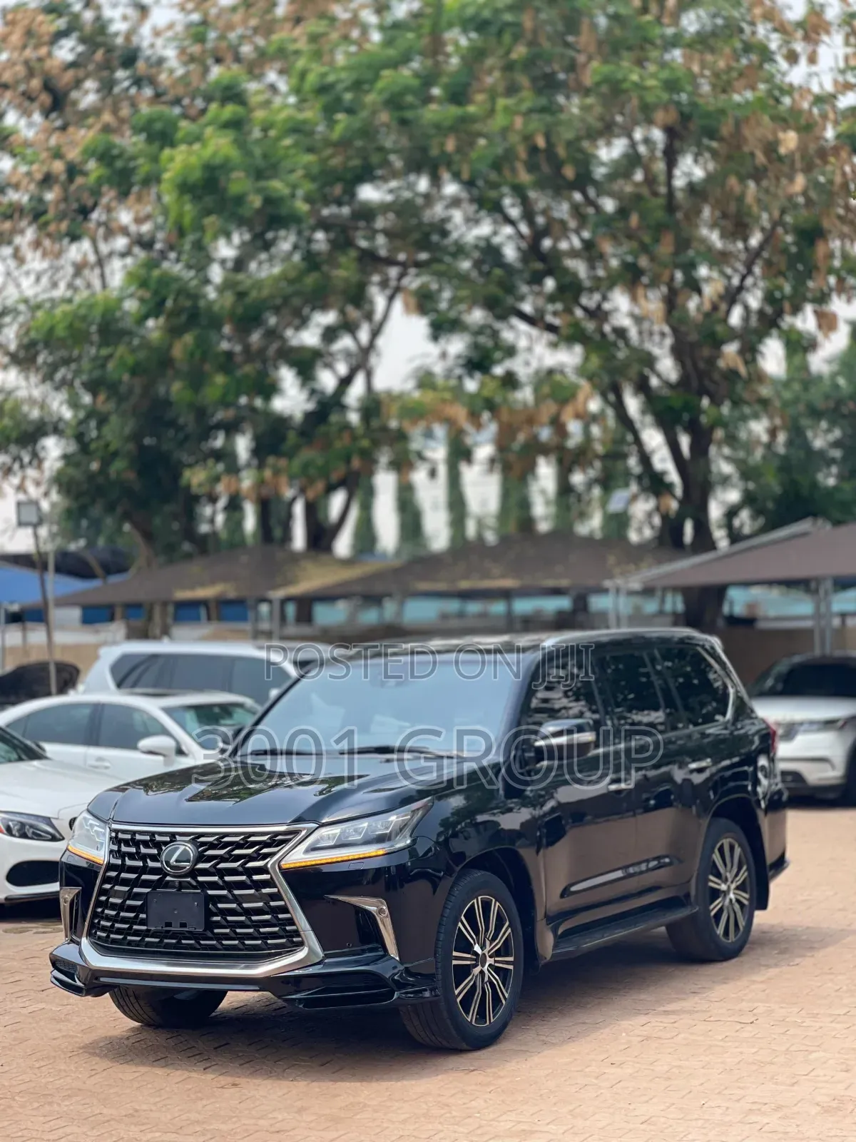 Lexus LX 570 AWD 2021 Black