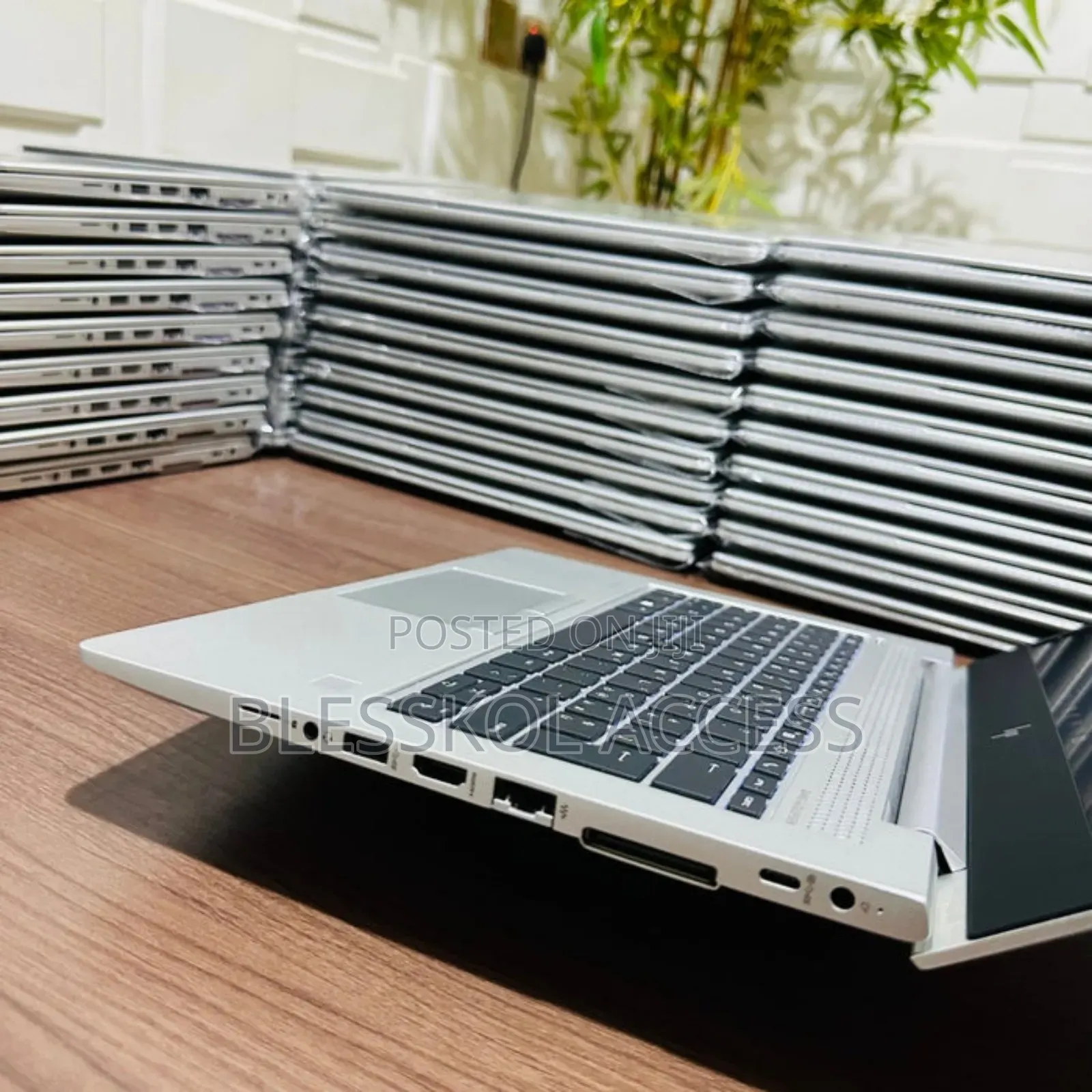 Laptop HP EliteBook 830 G6 8GB Intel Core I5 SSD 256GB