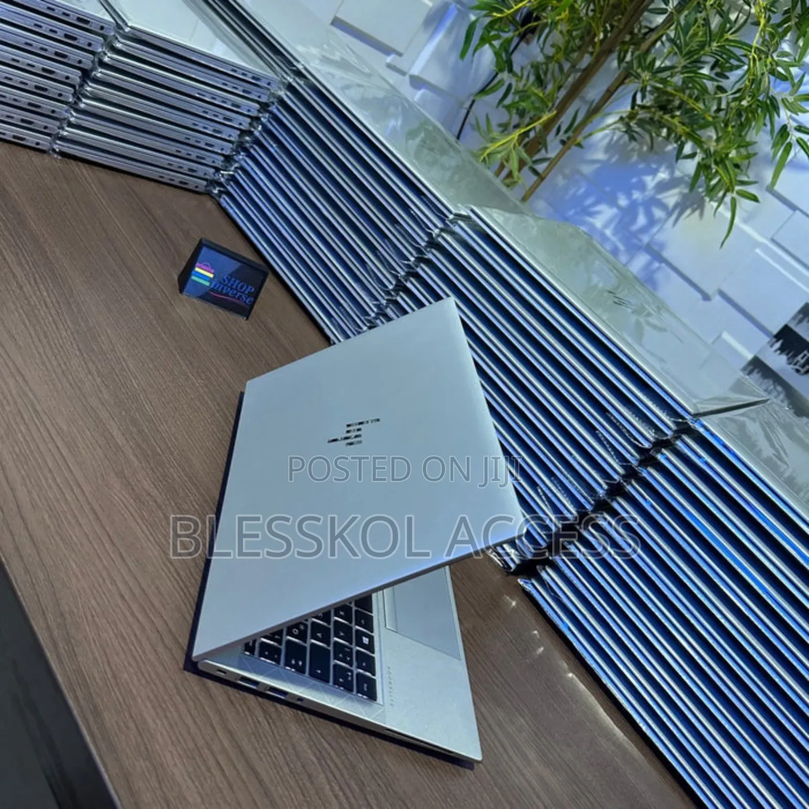 Laptop HP EliteBook 830 G7 8GB Intel Core I5 SSD 256GB