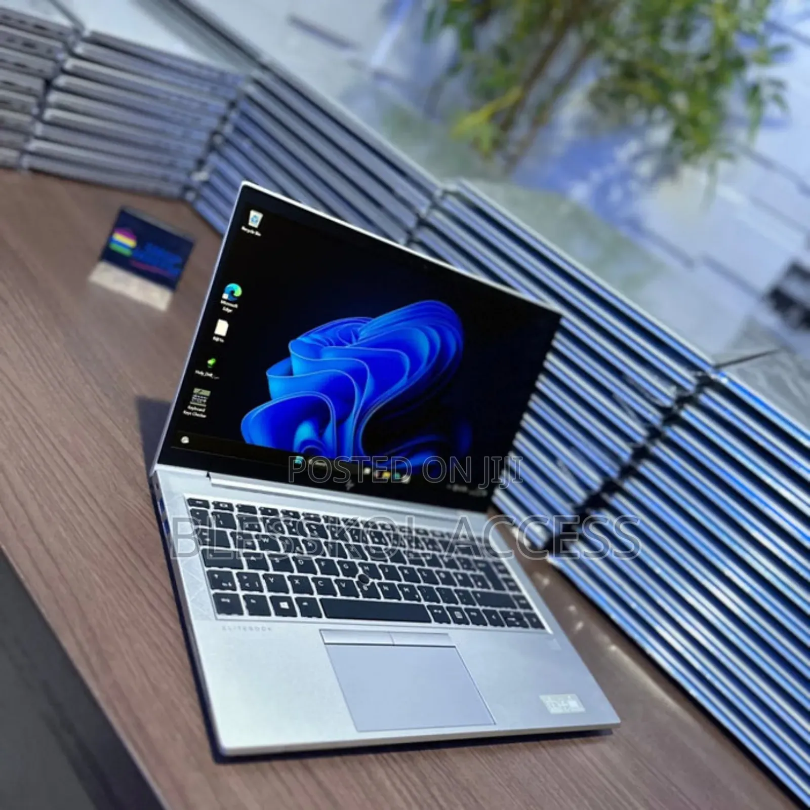 Laptop HP EliteBook 830 G7 8GB Intel Core i5 SSD 256GB