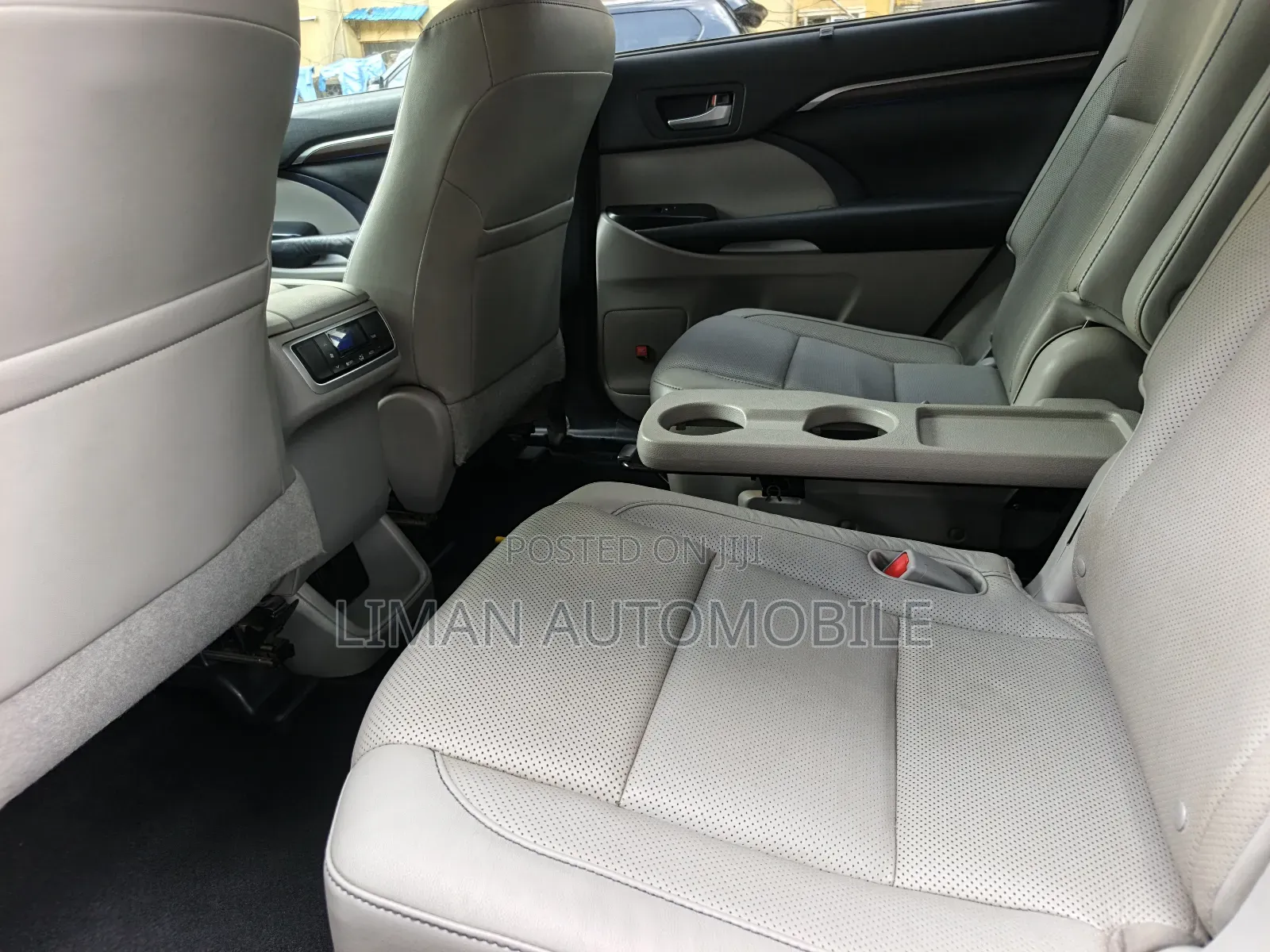 Toyota Highlander Limited 4x4 V6 (3.5L 6cyl 8A) 2018 Blue