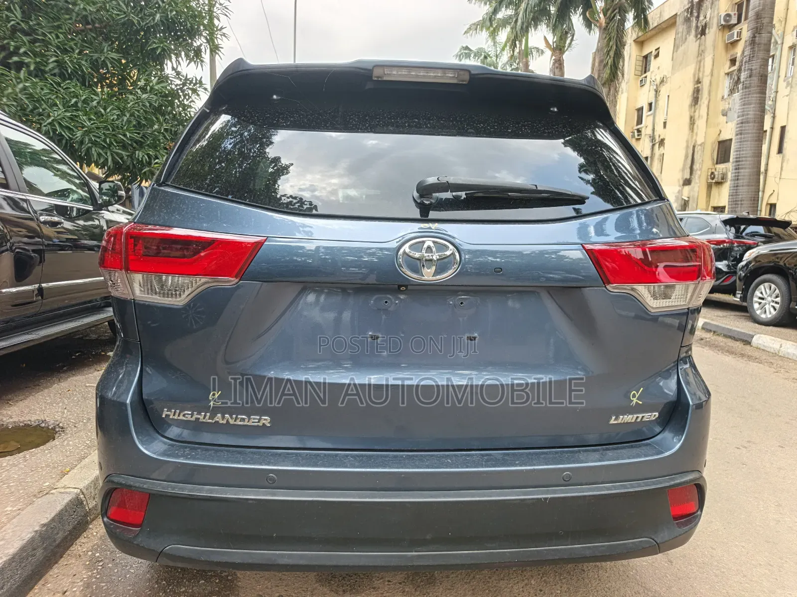 Toyota Highlander Limited 4x4 V6 (3.5L 6cyl 8A) 2018 Blue