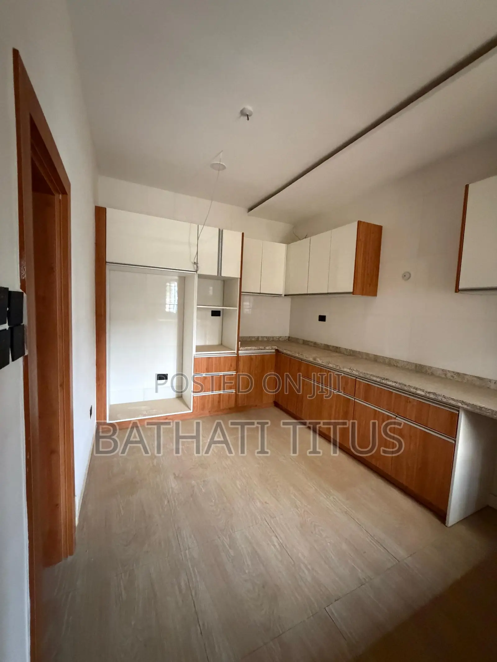 4bdrm Duplex in Jahi for sale