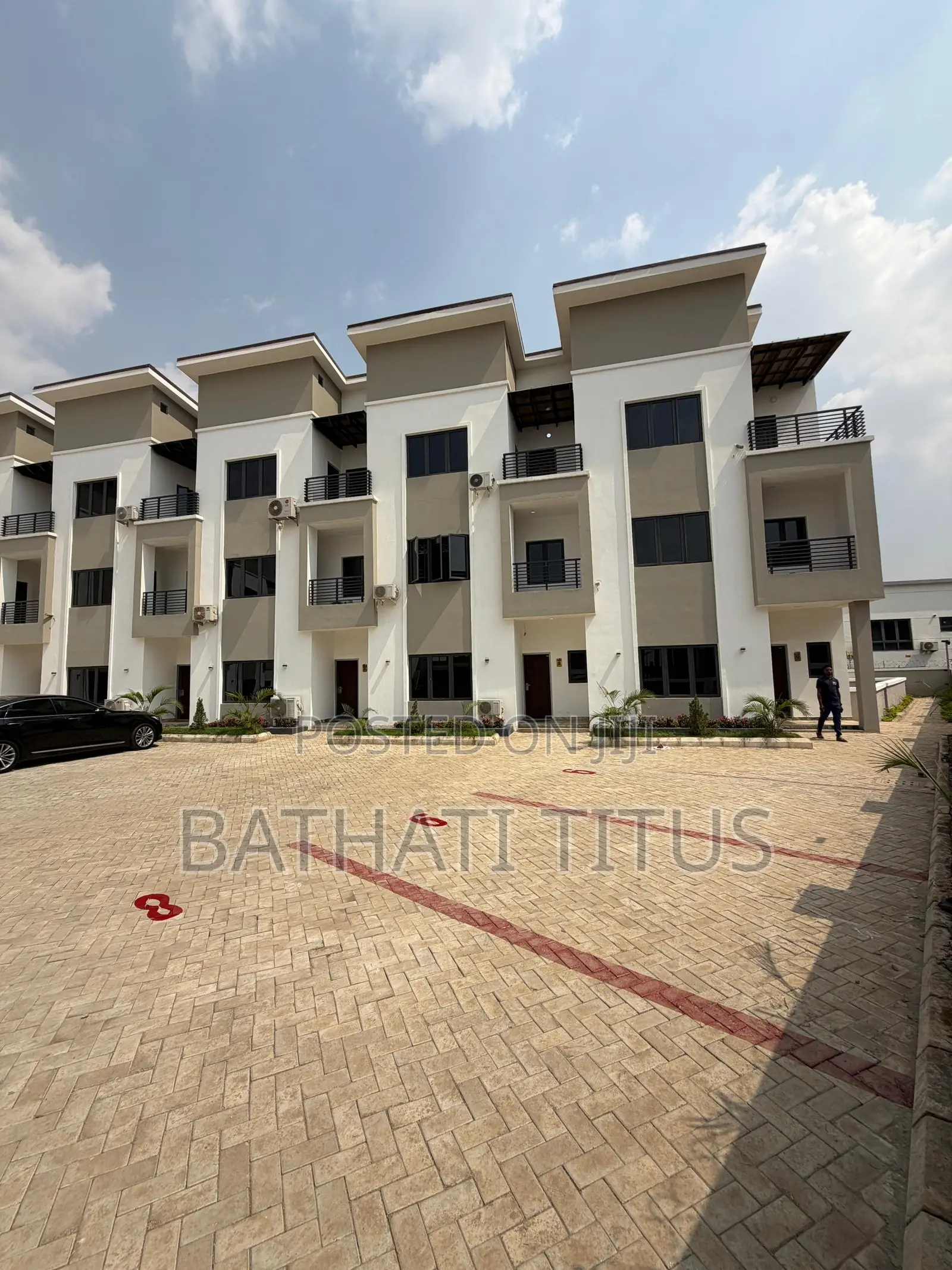 4bdrm Duplex in Jahi for sale