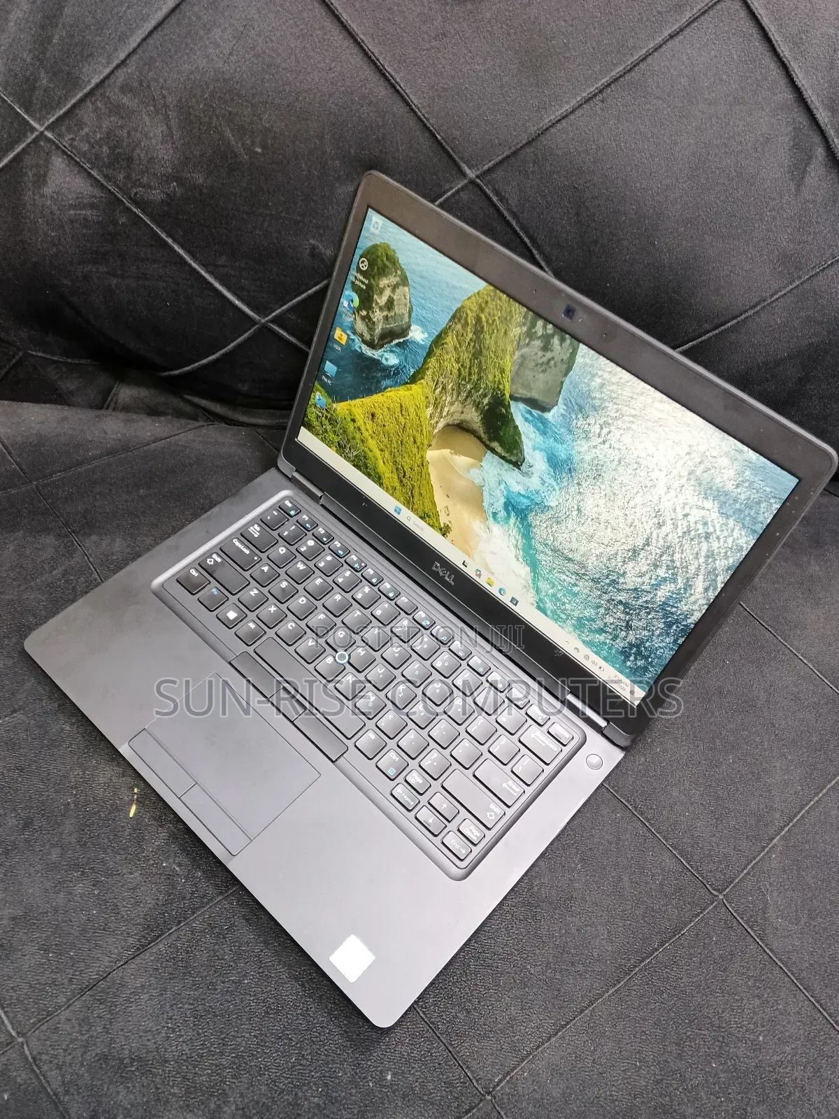 Laptop Dell Latitude 5491 8GB Intel Core I5 SSD 256GB
