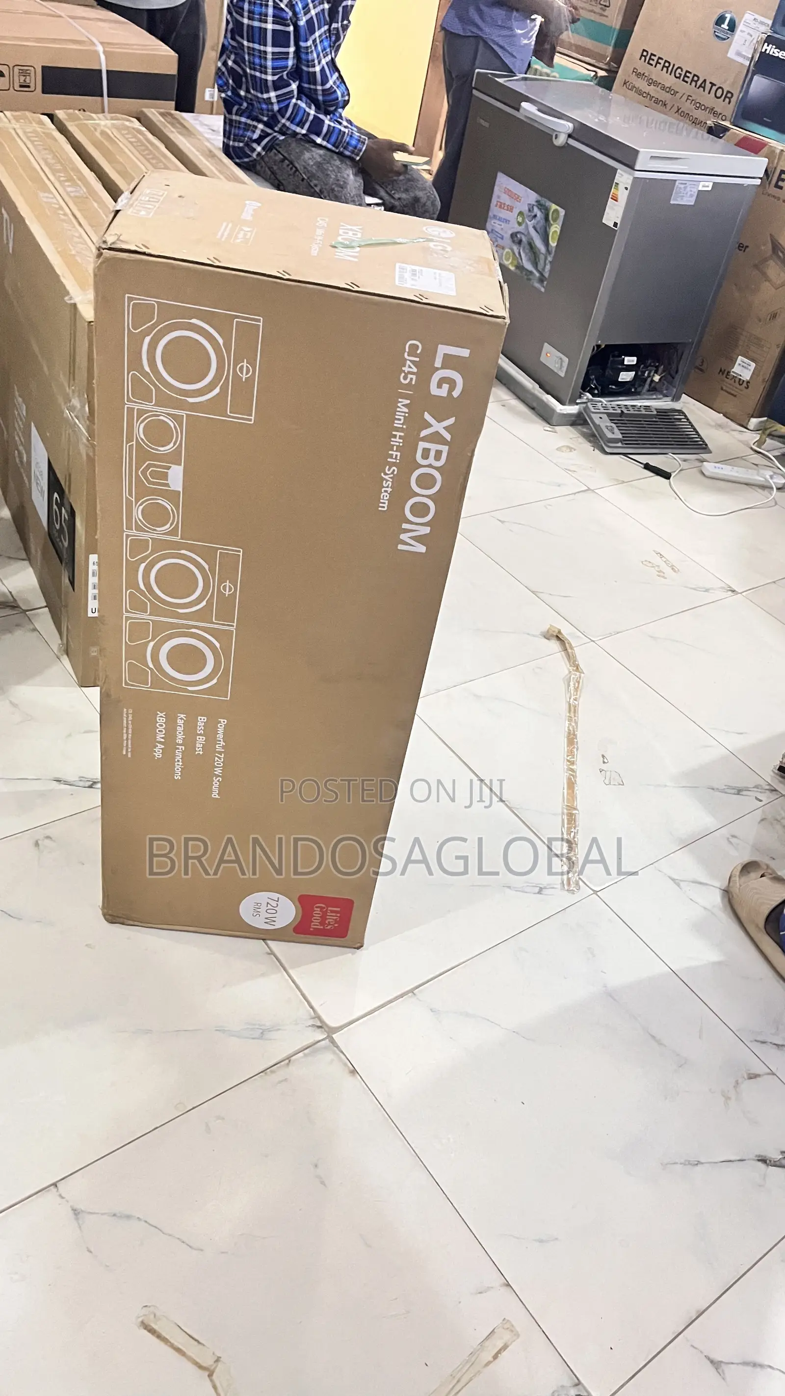 Entertainment-Focused Lg Xboom Cj45 Speaker