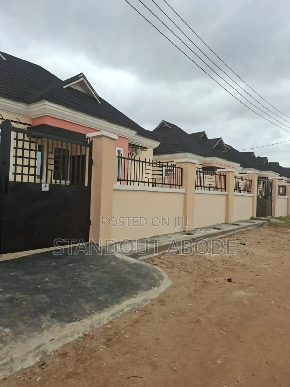 3bdrm Bungalow in In An Estate, Ayobo for sale