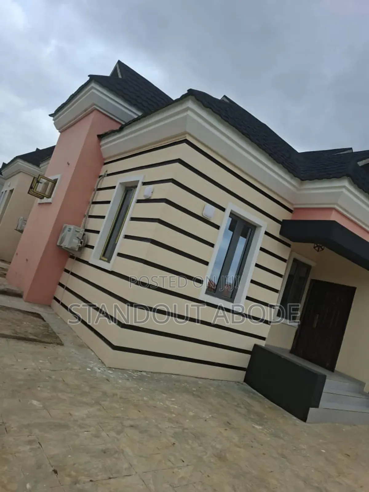 3bdrm Bungalow in In An Estate, Ayobo for sale