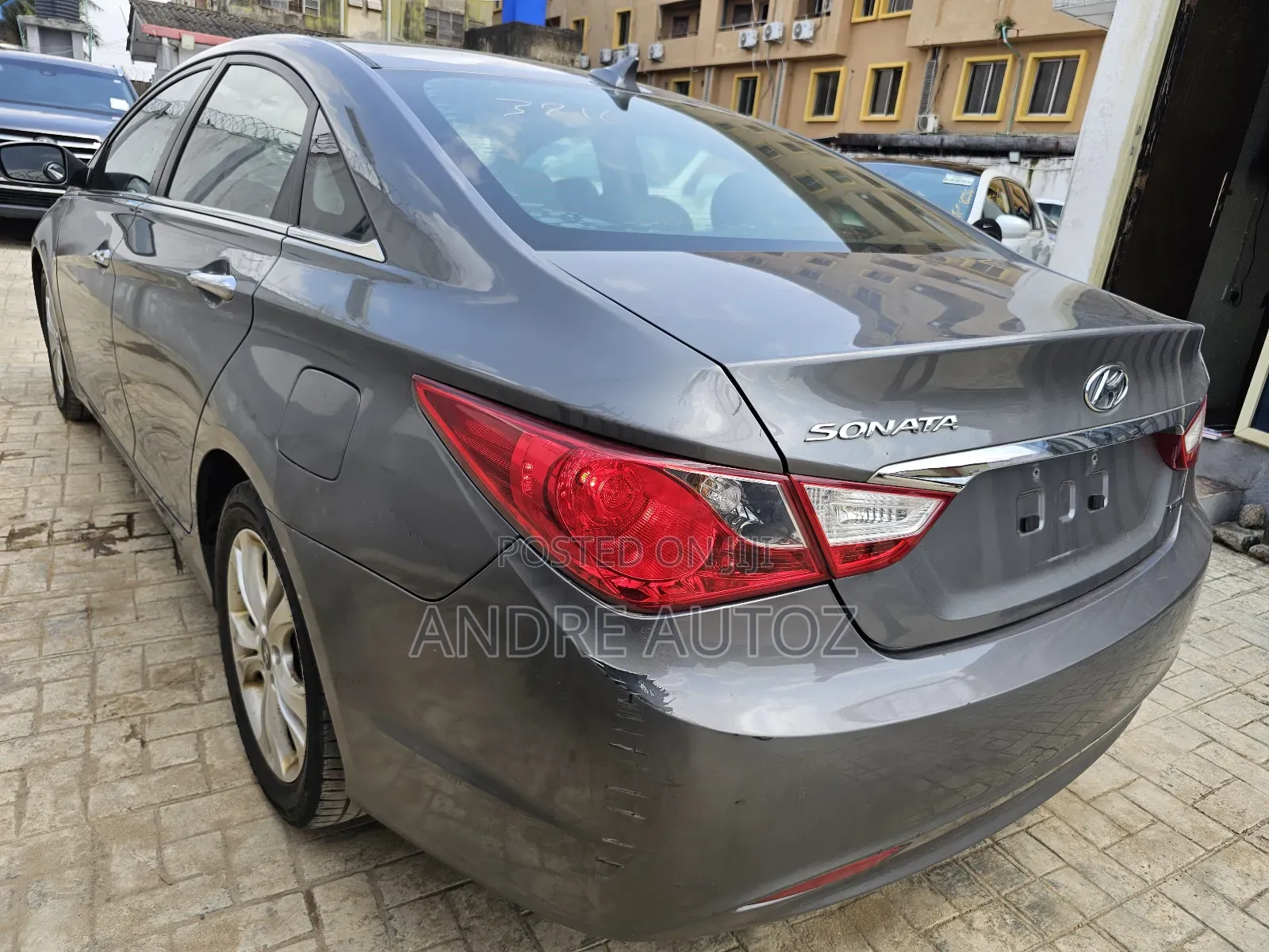Hyundai Sonata Limited 2.0T Sedan (2.0L 4cyl 6A) 2013 Gray