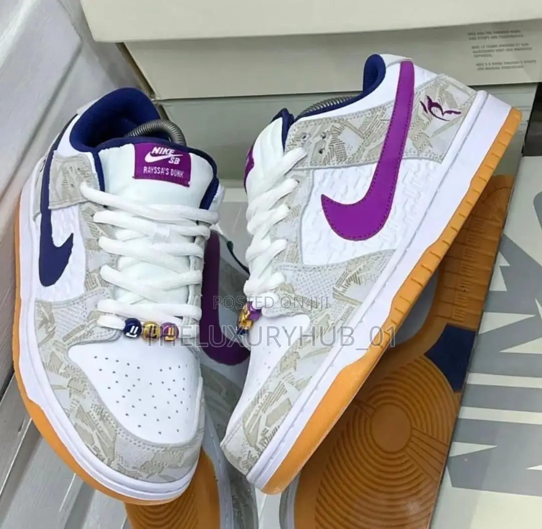 Nike Sb Dunk Unisex Sneakers