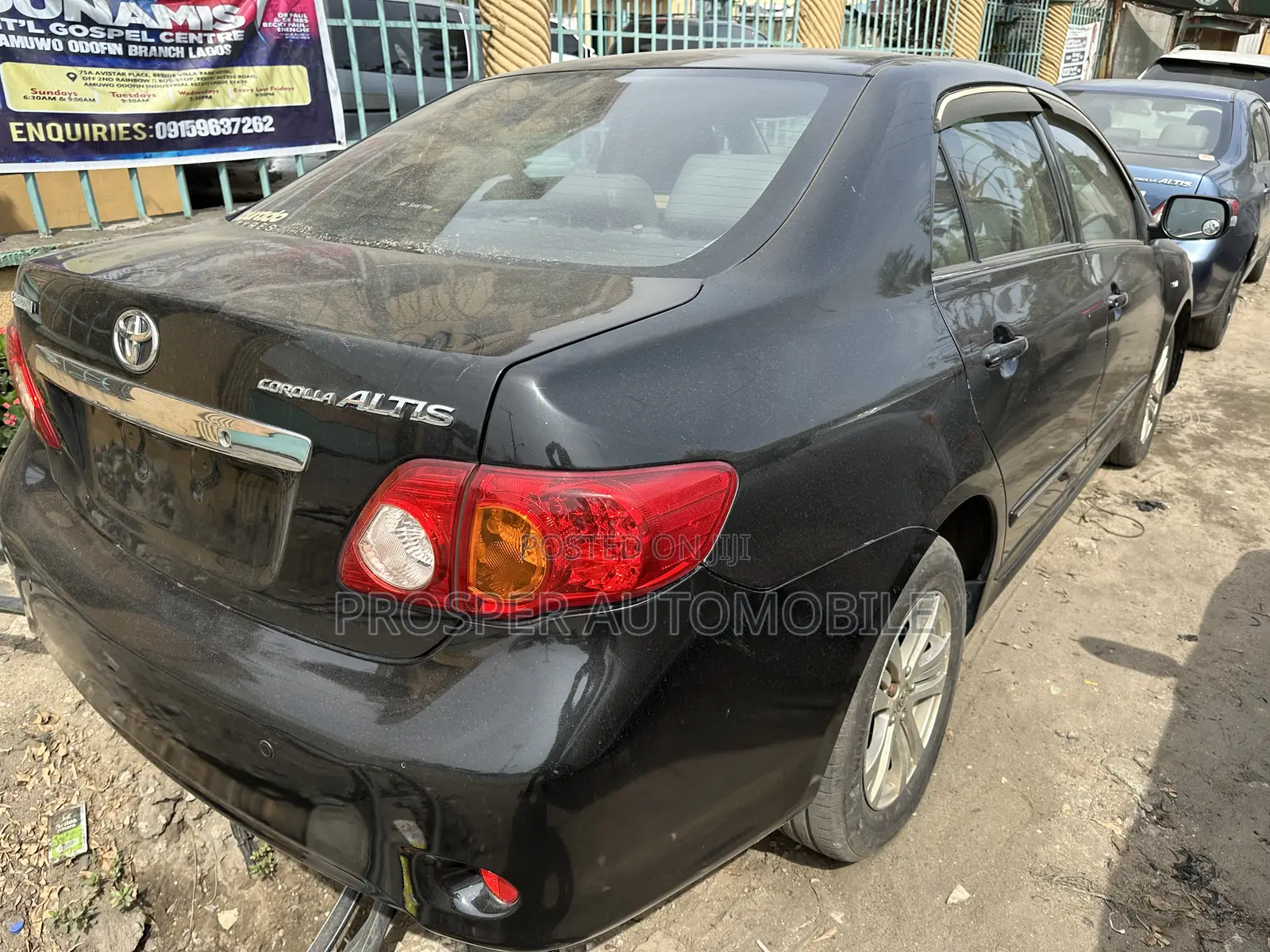 Toyota Corolla Altis 2010 Black