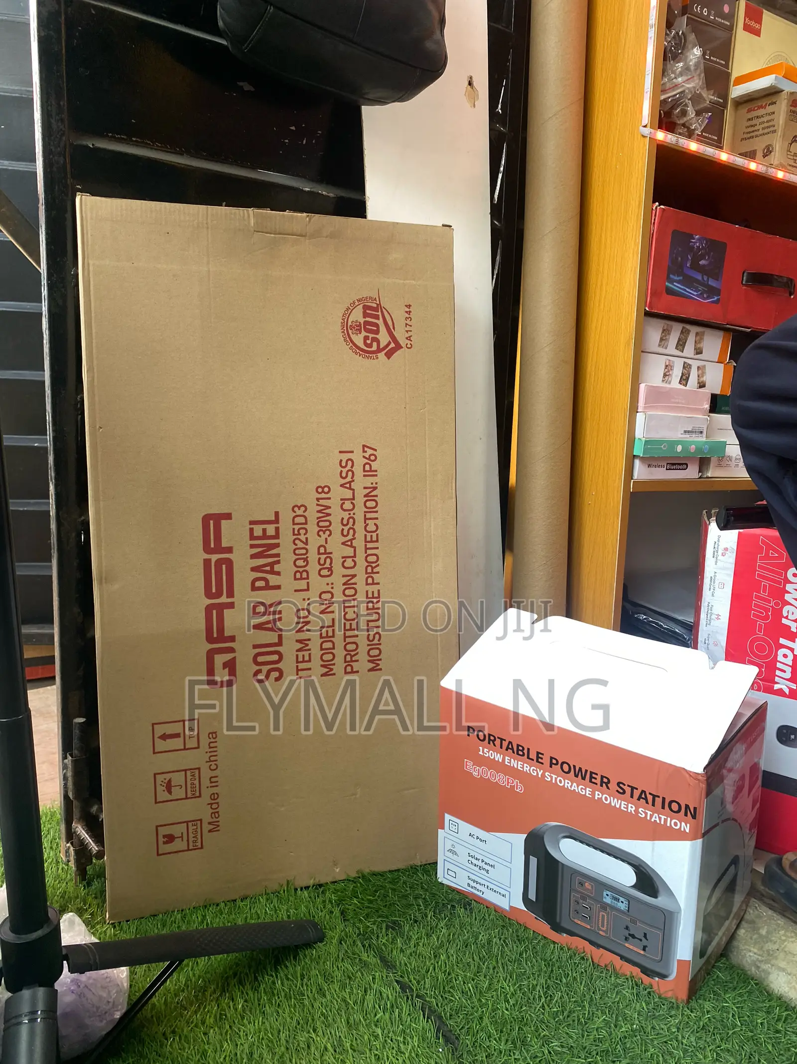 Portable 150w Solar Generator Power Station With Bulb + Solar Panel
