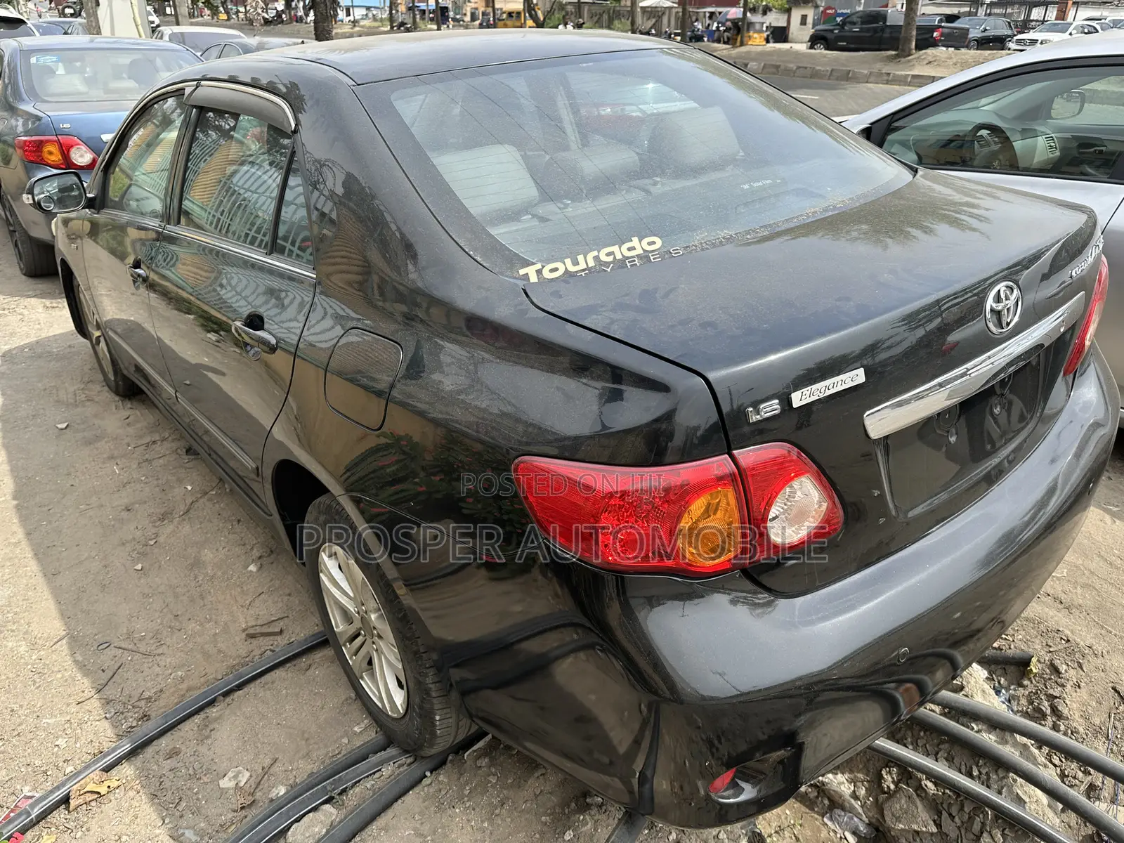 Toyota Corolla Altis 2010 Black