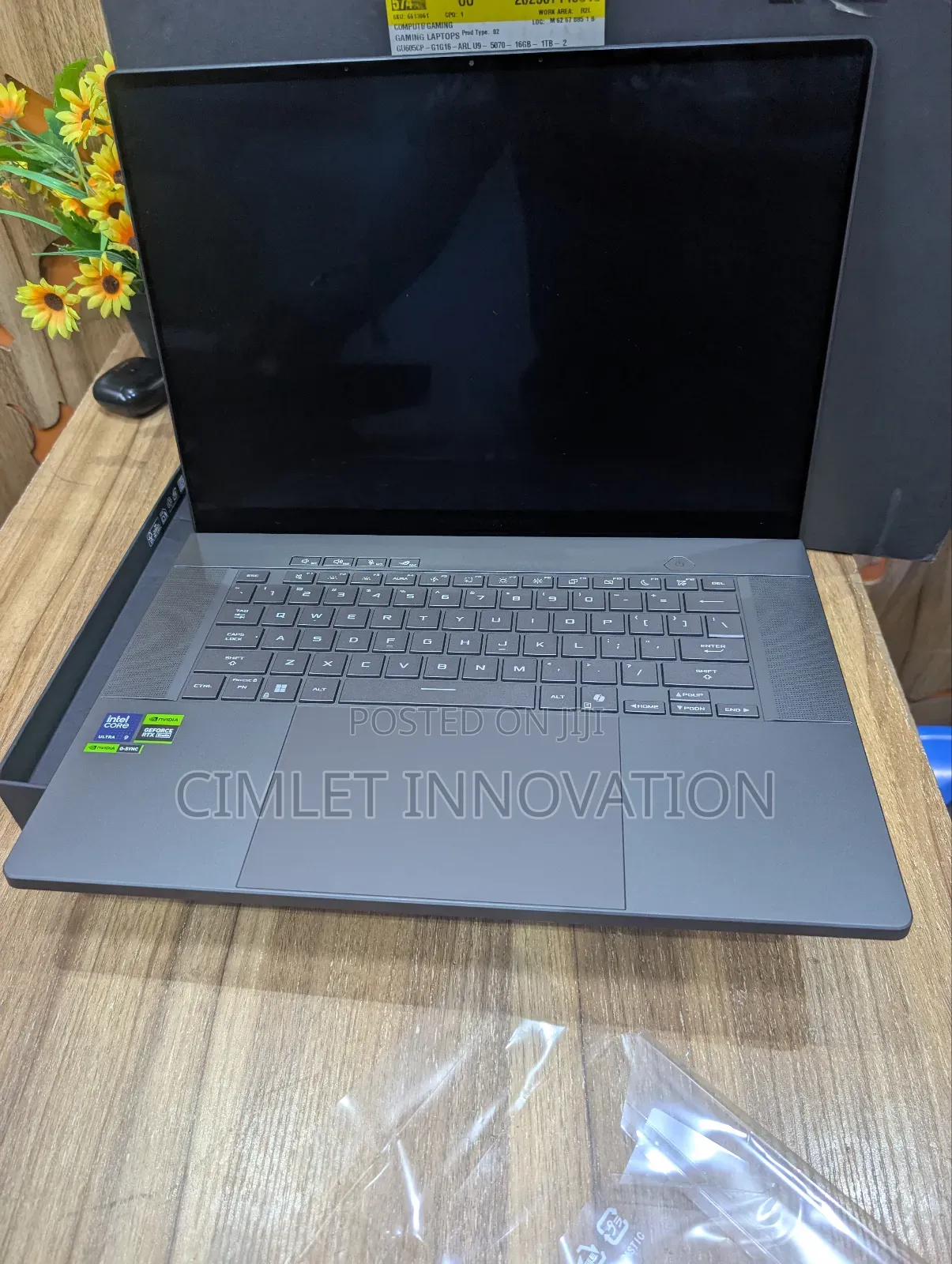 New Laptop Asus ROG Zephyrus G16 16GB Intel Core Ultra 9 SSD 1T