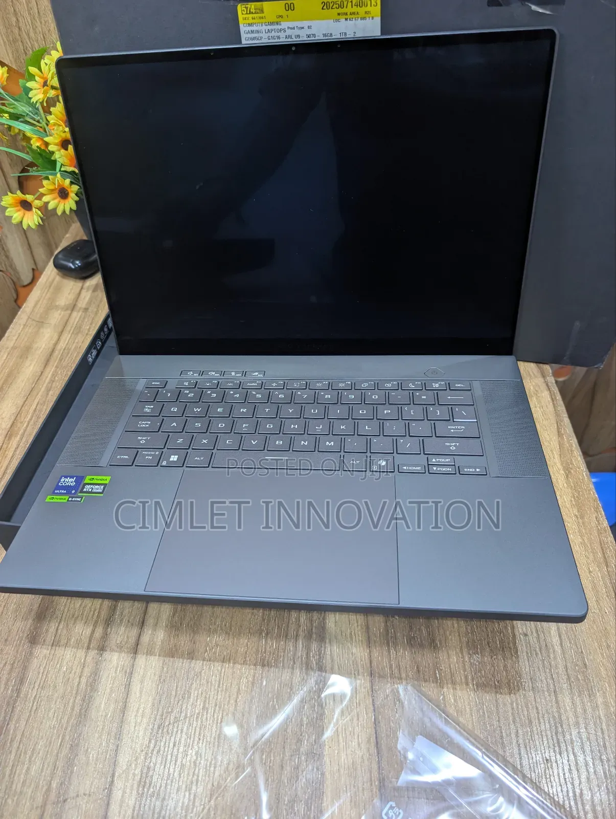 New Laptop Asus ROG Zephyrus G16 16GB Intel Core Ultra 9 SSD 1T