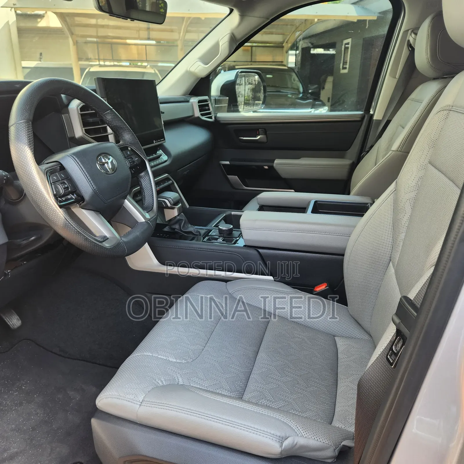 Toyota Tundra 2024 Silver