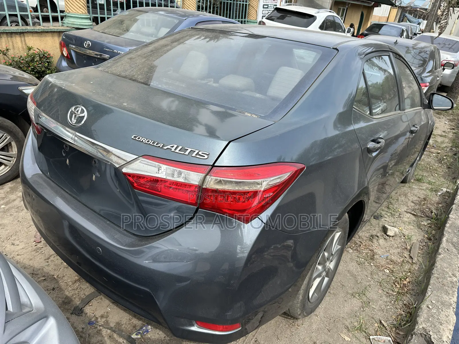 Toyota Corolla Altis 2015 Gray