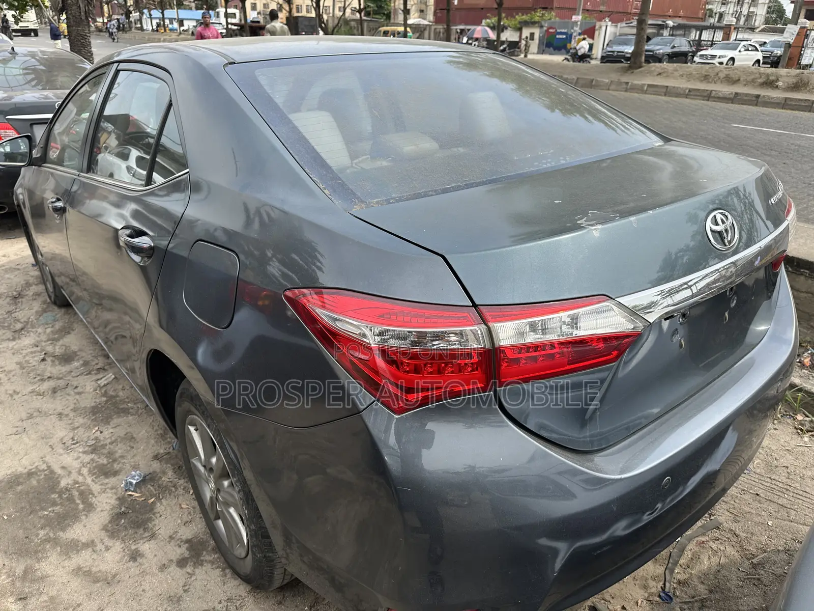 Toyota Corolla Altis 2015 Gray