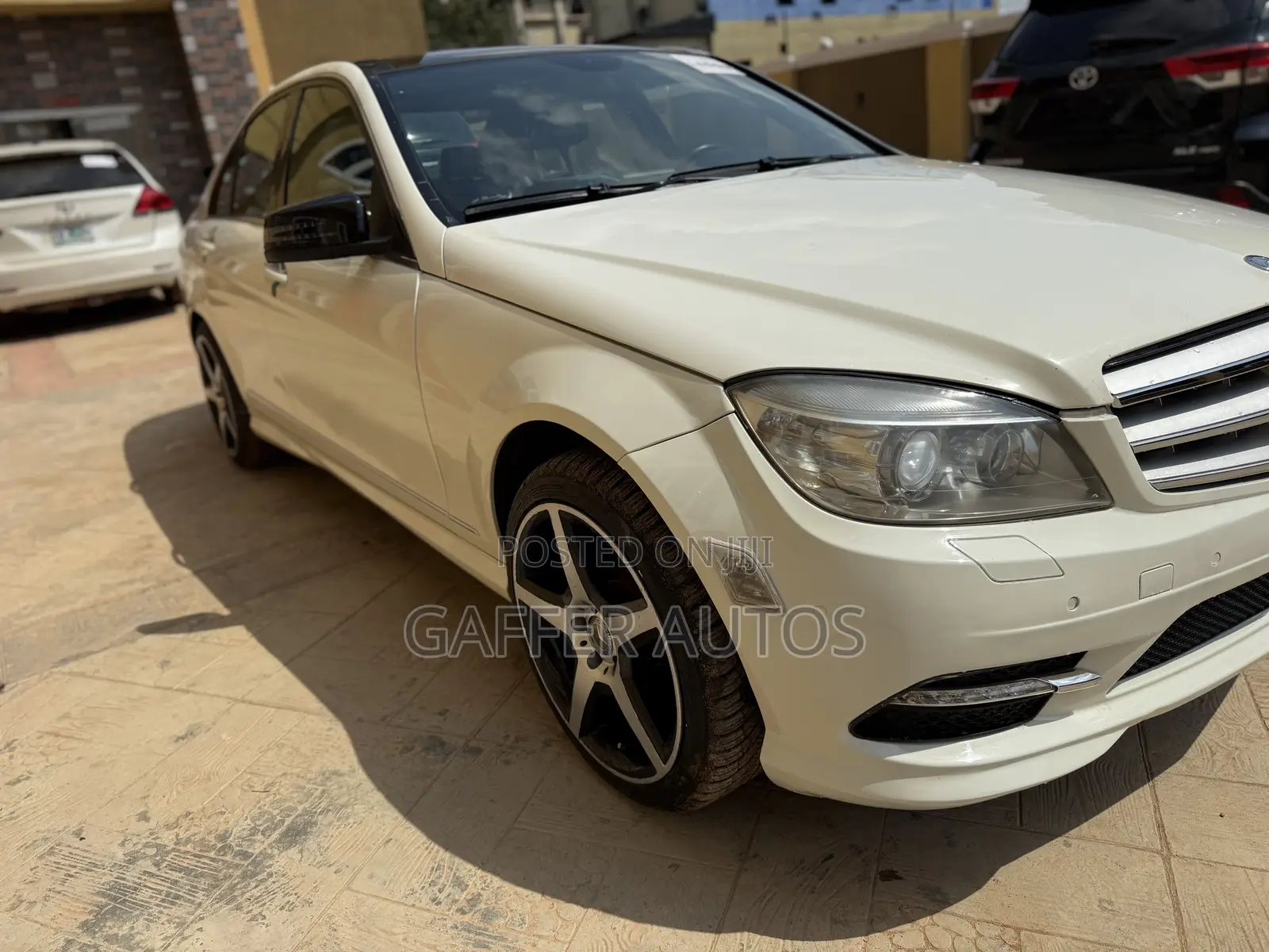 Mercedes-Benz C350 C350 BlueEFFICIENCY 4MATIC AWD 2009 White