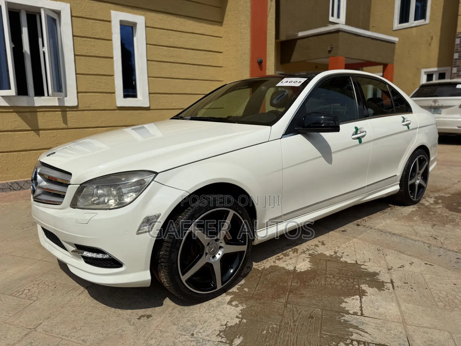 Mercedes-Benz C350 C350 BlueEFFICIENCY 4MATIC AWD 2009 White