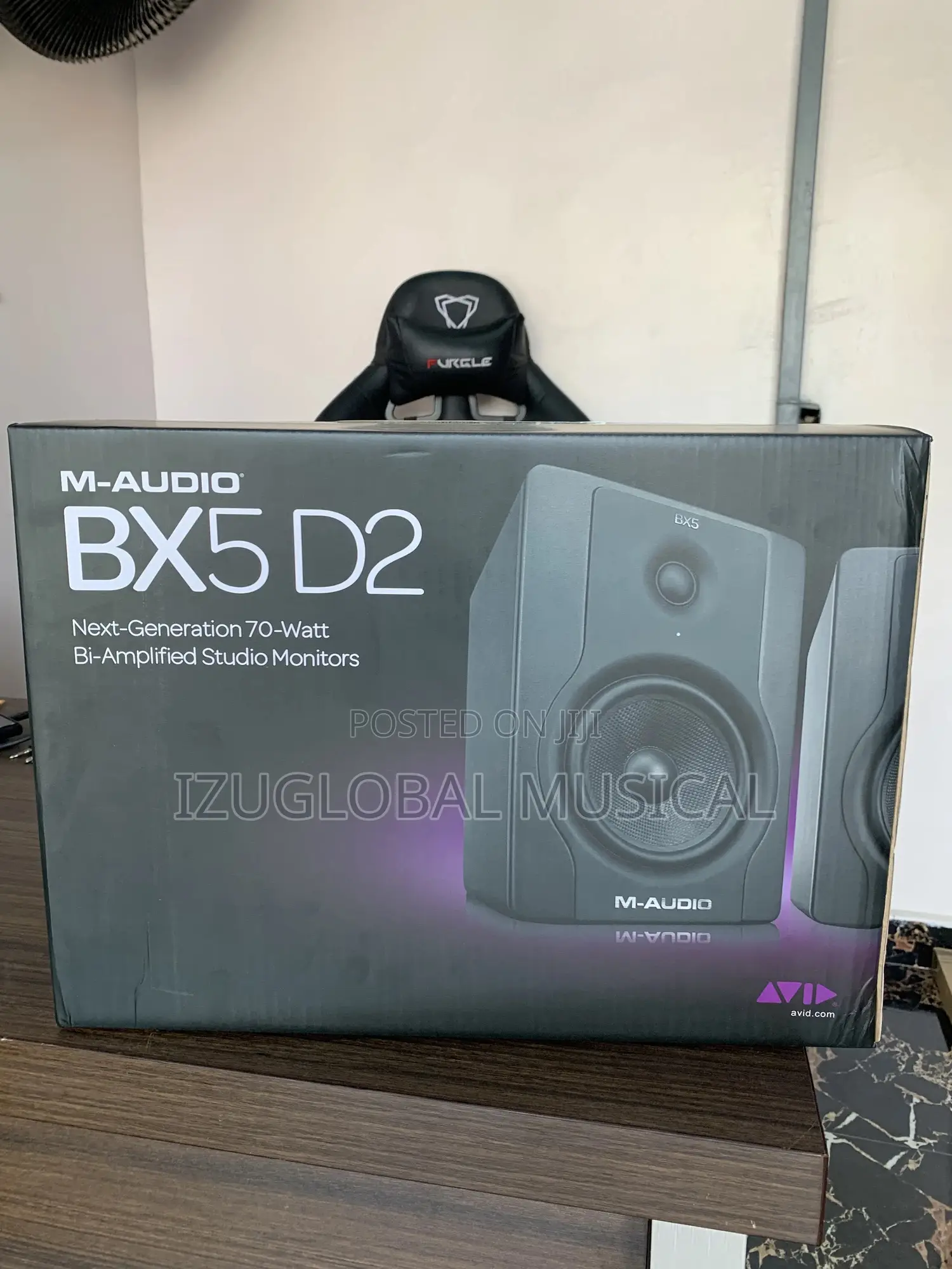M-Audio Bx5 D3 5′′ 2-Way Powered Studio Monitor Speakers – (Pair)