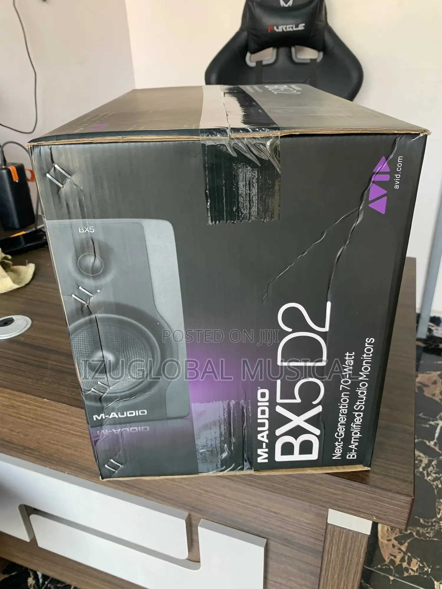 M-Audio Bx5 D3 5′′ 2-Way Powered Studio Monitor Speakers – (Pair)