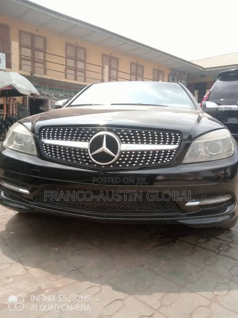 Mercedes-Benz C300 Sport Sedan AWD (3.0L 6cyl 7A) 2009 Black