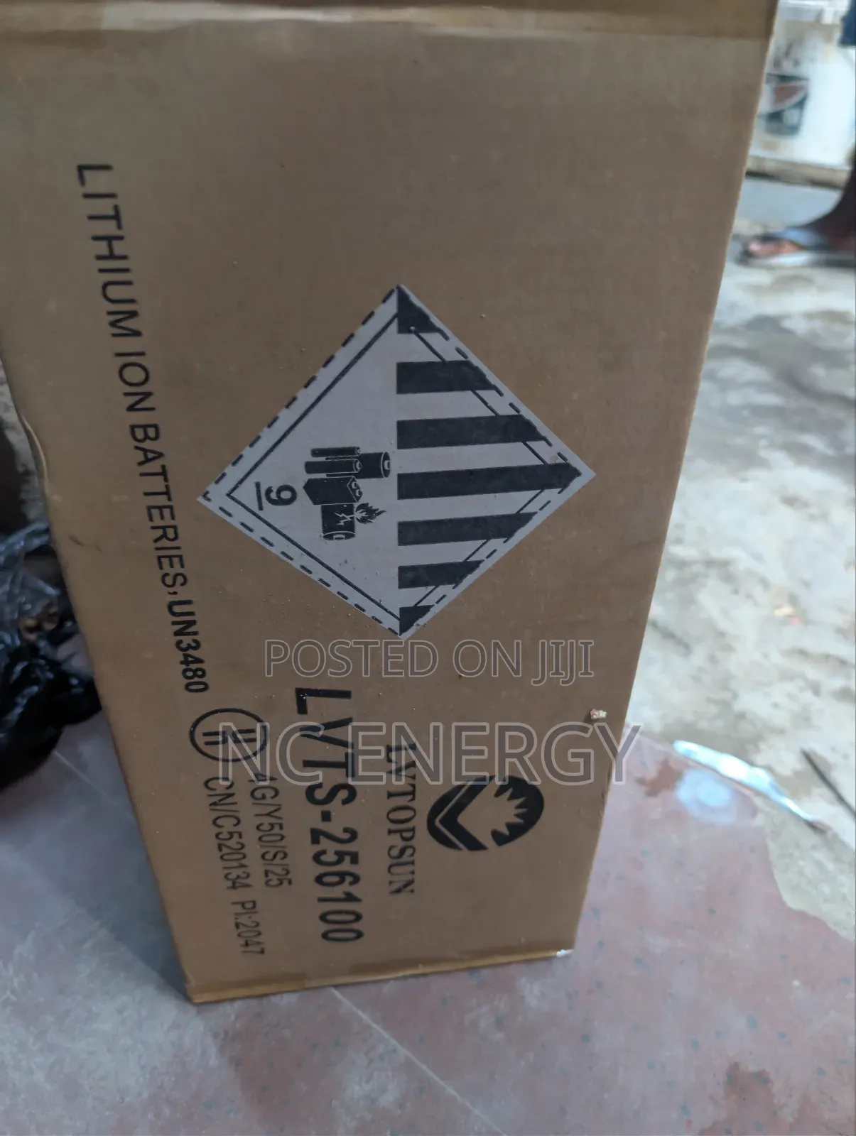 Lvtopsun 2.56kwh/25.6    5years Warranty