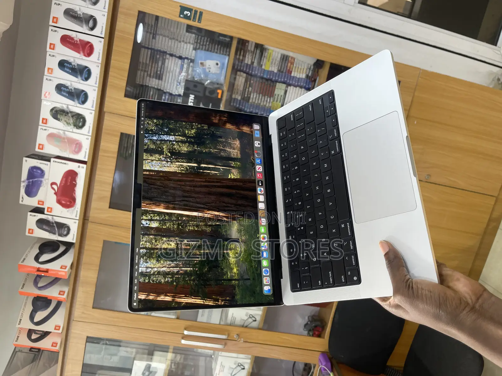 Uk Used Apple Macbook Pro 14” M3 Pro Chip 18gb/512gb