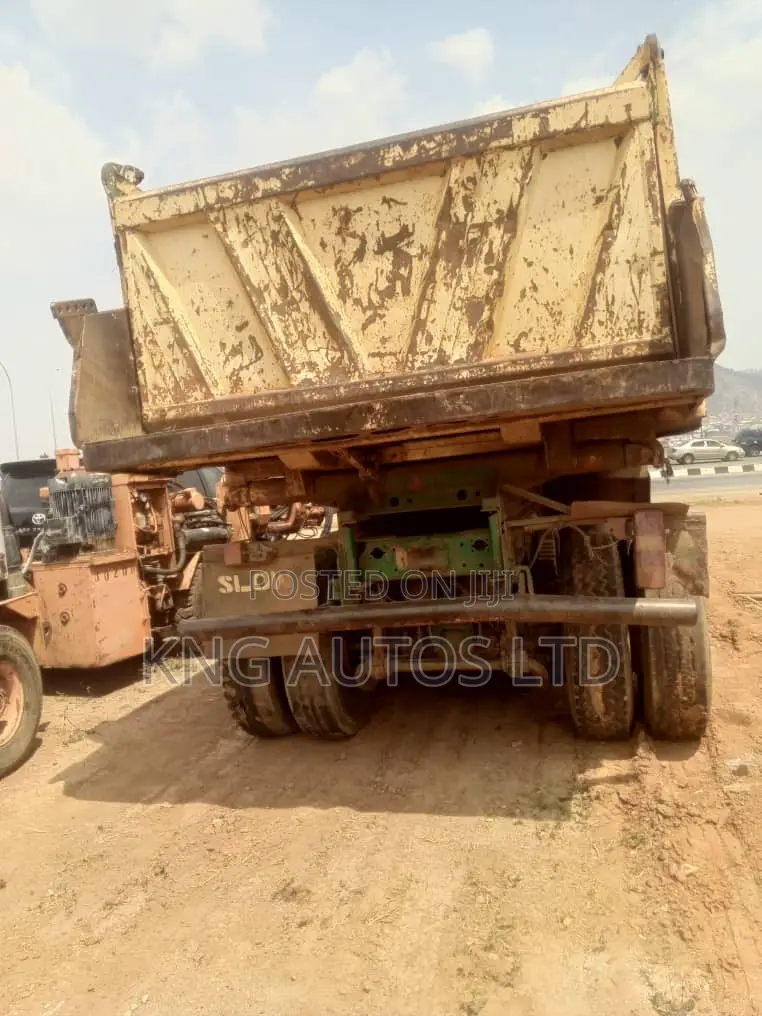 Man Truck 12tyre