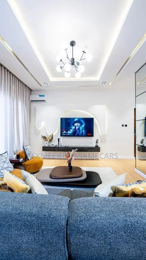 Furnished 2bdrm Room & Parlour in Ikate, Lekki Phase 1 for rent