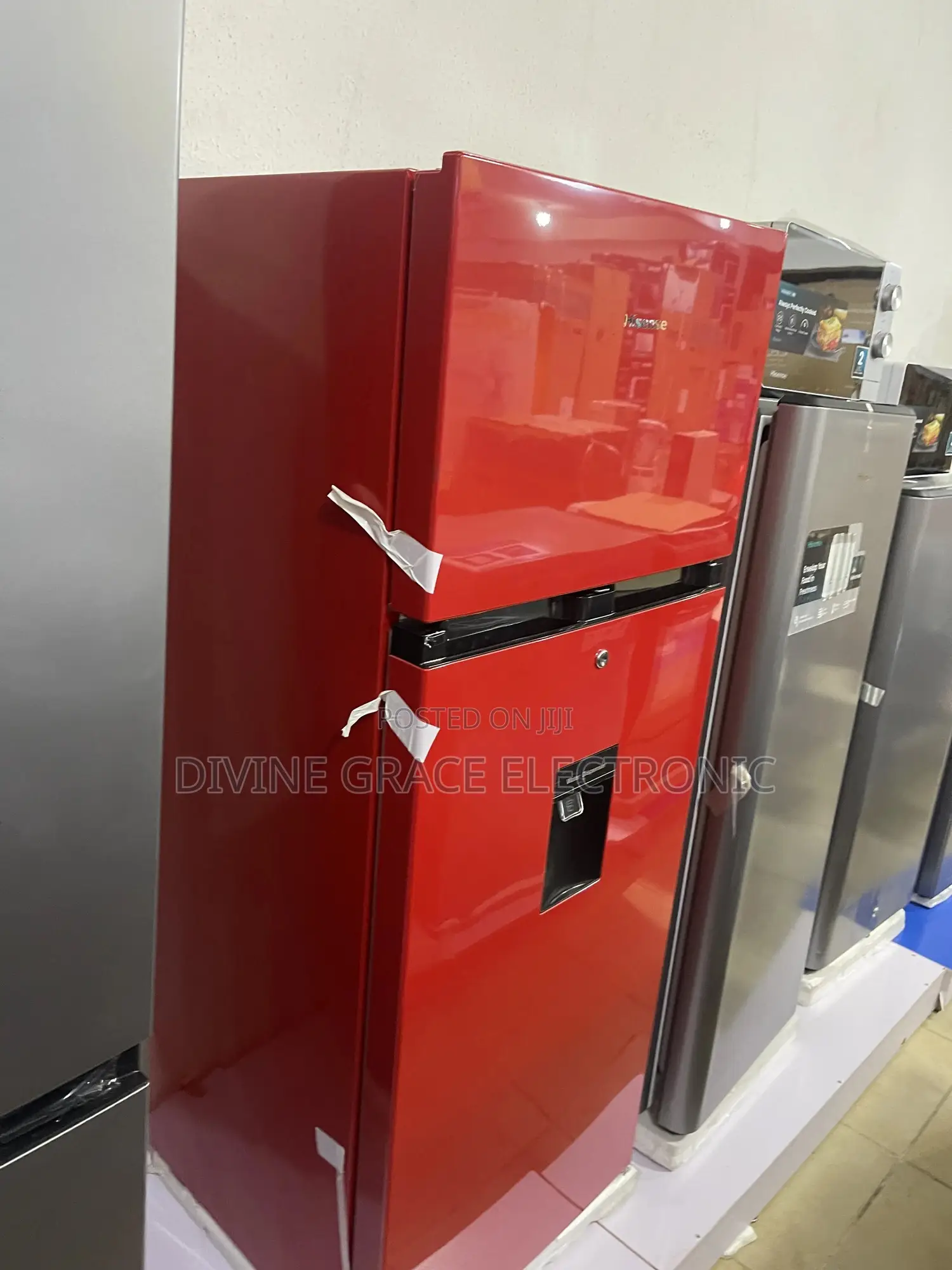 Brand New 205 Litres Hisense Double Door Refrigerator/205dr