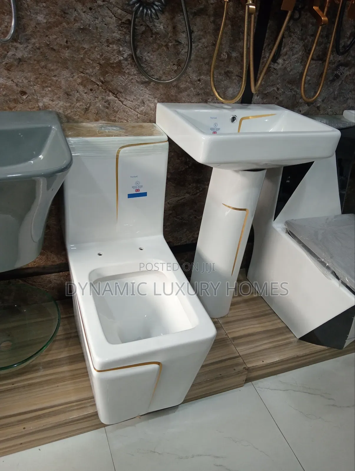 England Standard Wc