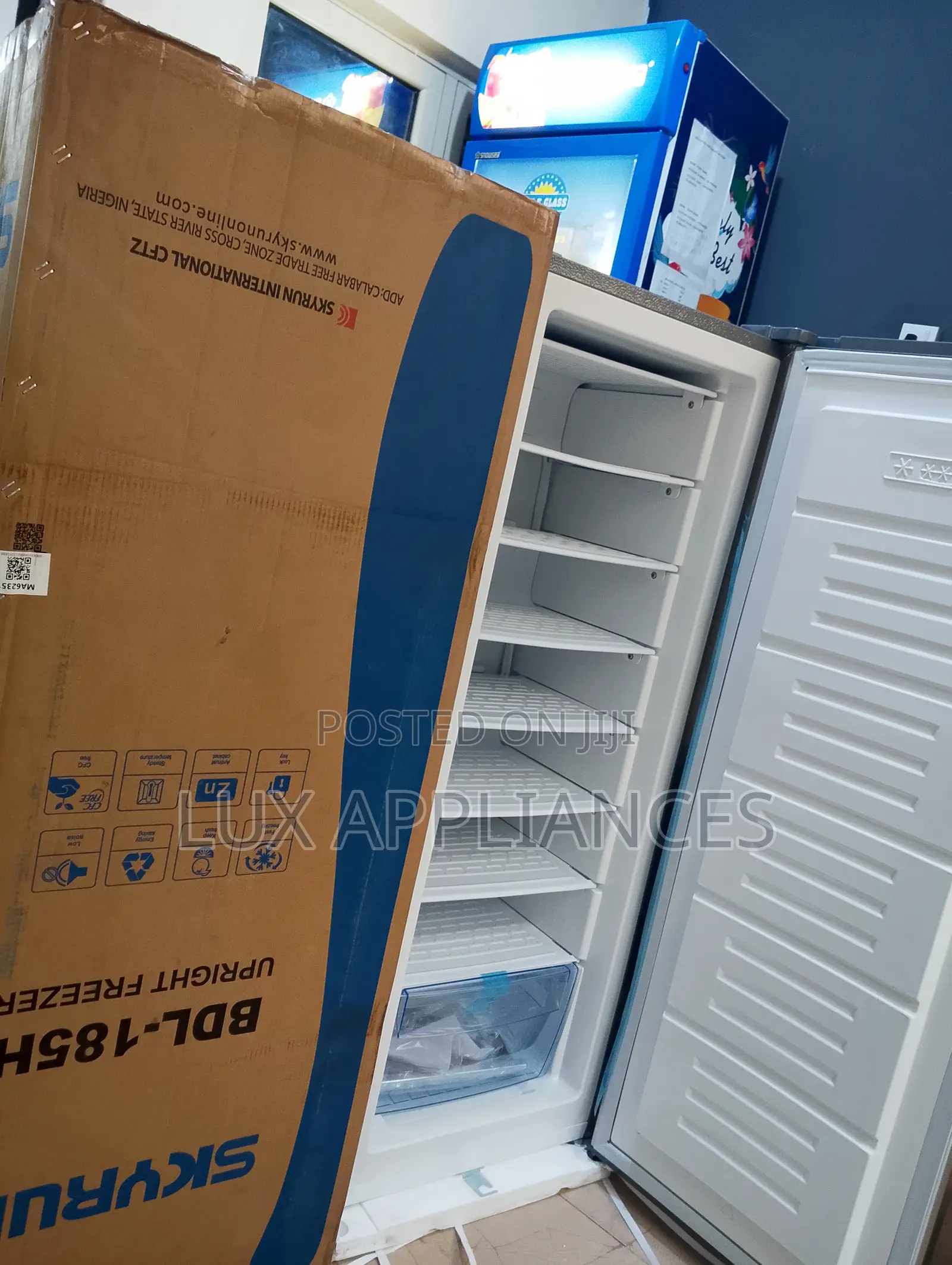 Skyrun 185l Upright Freezer With Adjustable Shelves