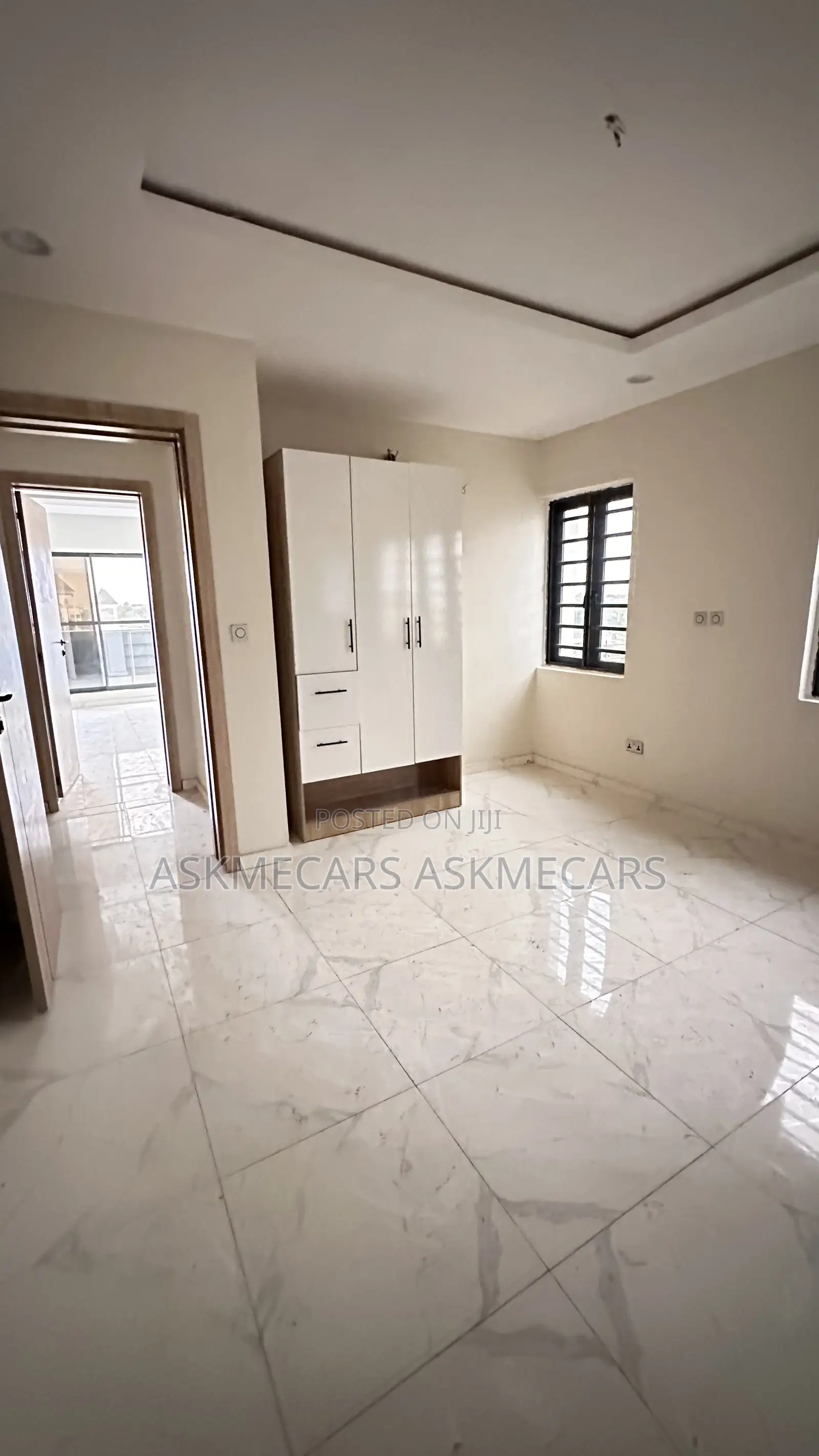 3bdrm Room & Parlour in Gra, Ajah for rent