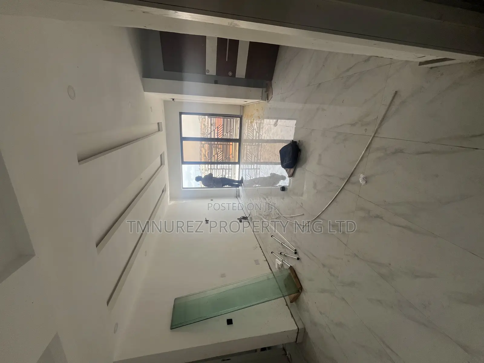 3bdrm Apartment in Ikate, Lekki for rent